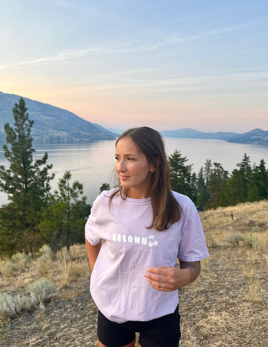 Kelowna Live the Okanagan Lavender Colour T-Shirt, Unisex Tee, Canada Vacation Apparel, Purple Shirt, Travel Graphic Top